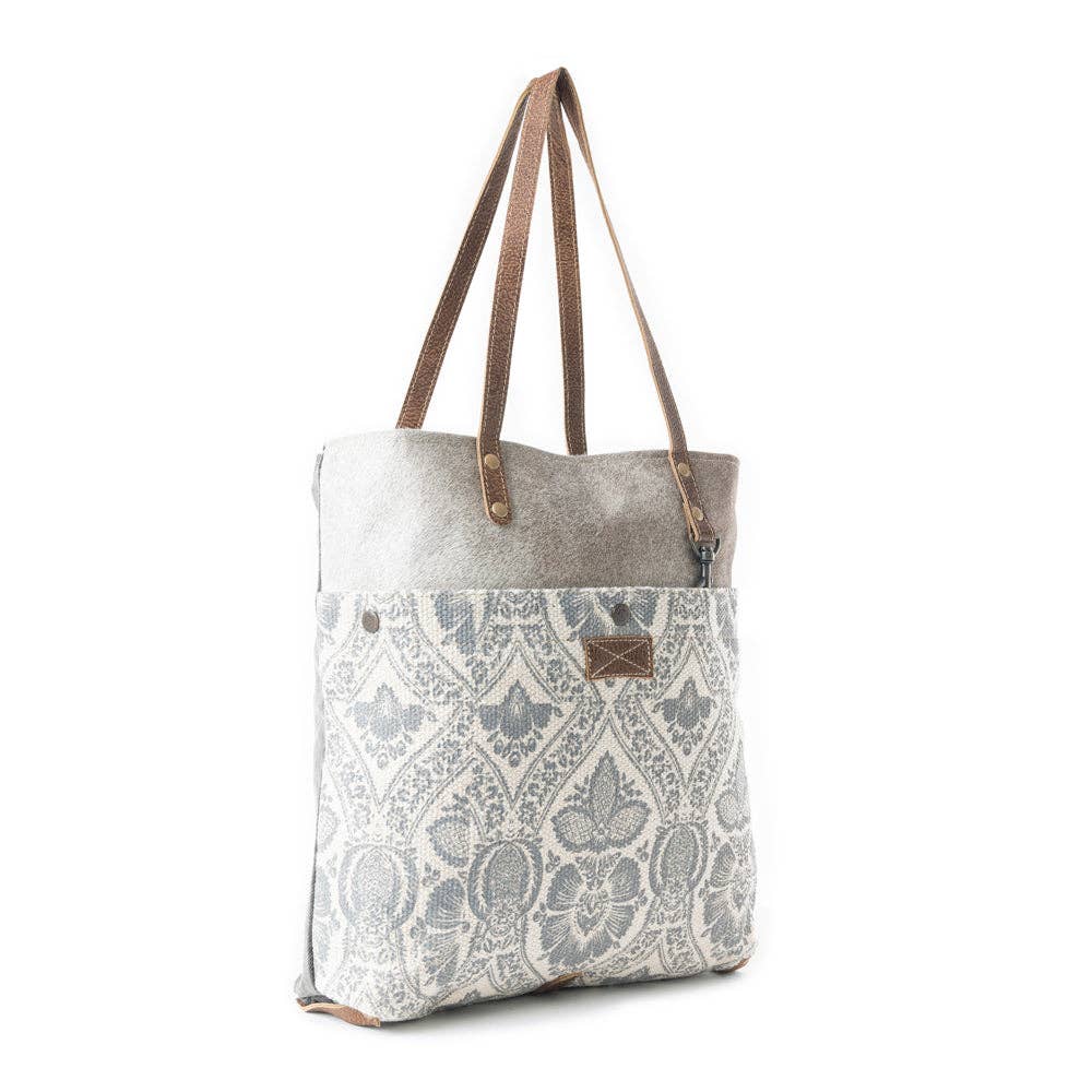 Captivate Tote Bag