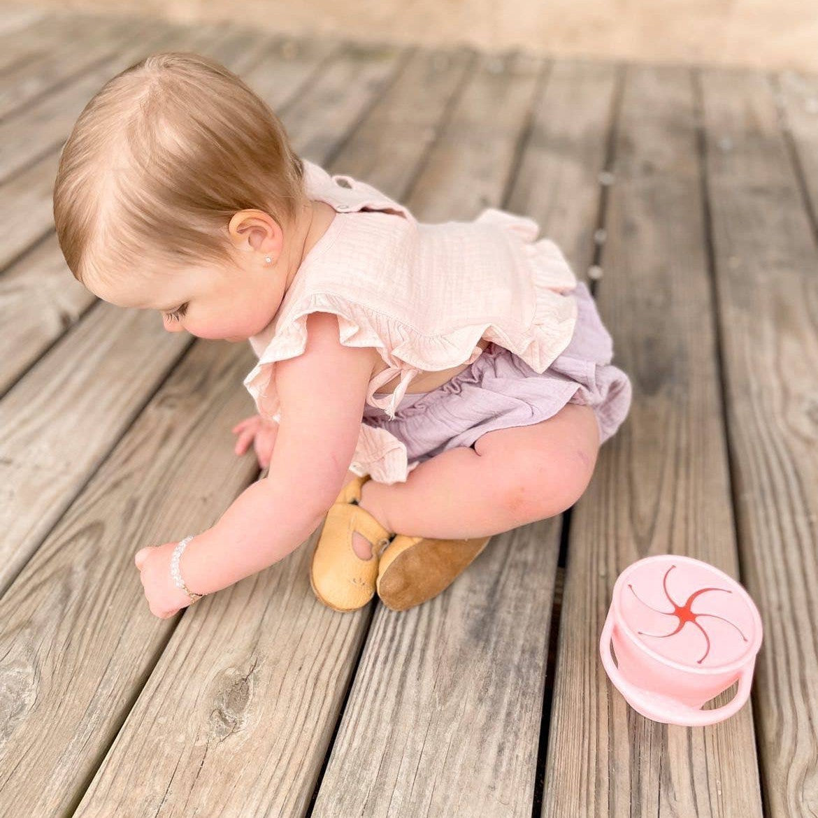 Muslin Cotton Ruffle Baby Bib (Pink)