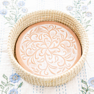 Round Ivy Swirls Bread Warmer Basket