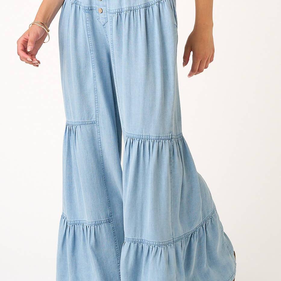 WASHED CHAMBRAY TIERED WIDE LEG BUTTON FRONT PANTS: LT DENIM