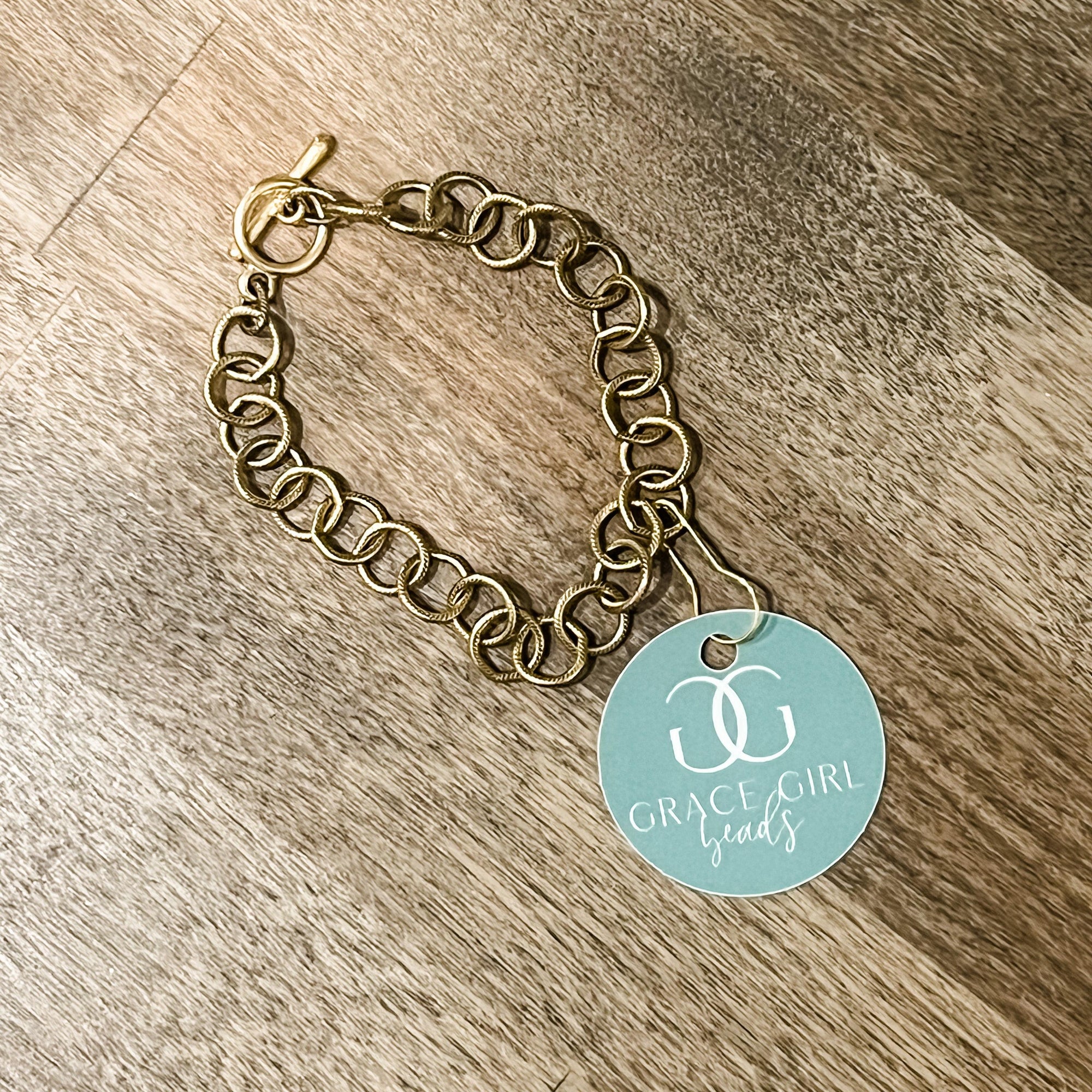 Round Link Textured Bracelet