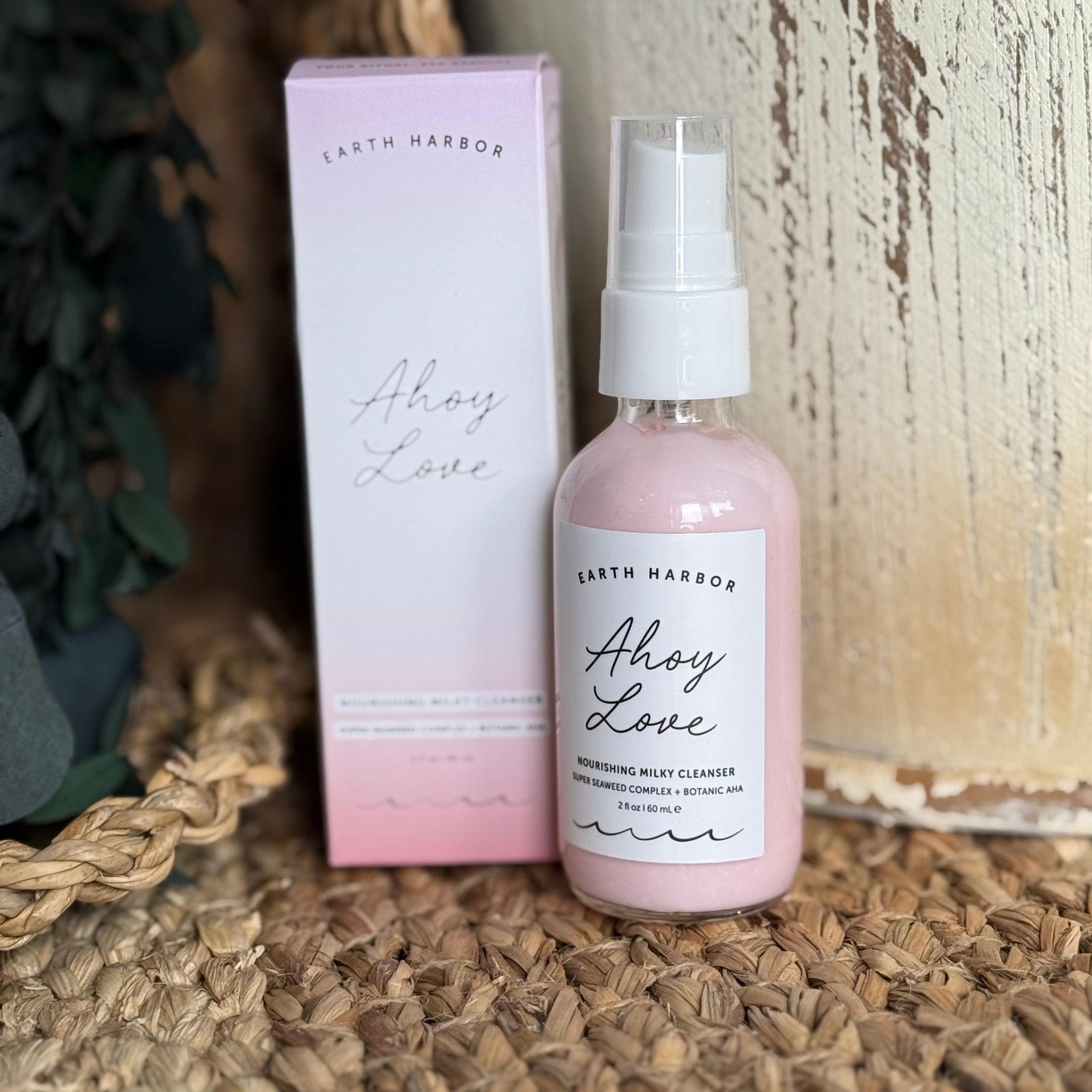 AHOY LOVE Nourishing Cleanser: Super Seaweed + Botanic AHAs