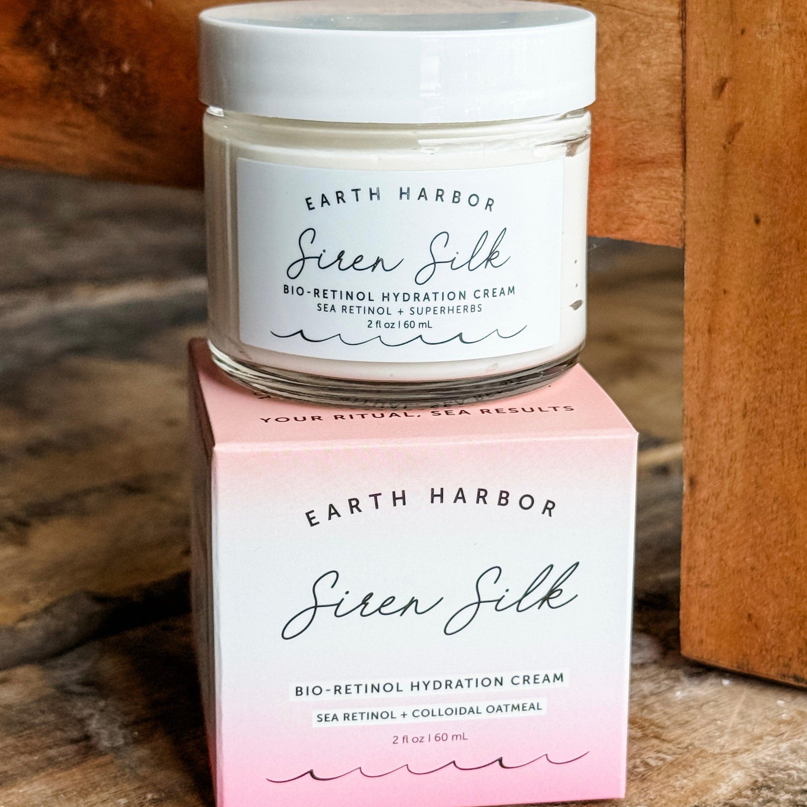 Siren Silk Hydration Creme: Superherbs + Sea Retinol