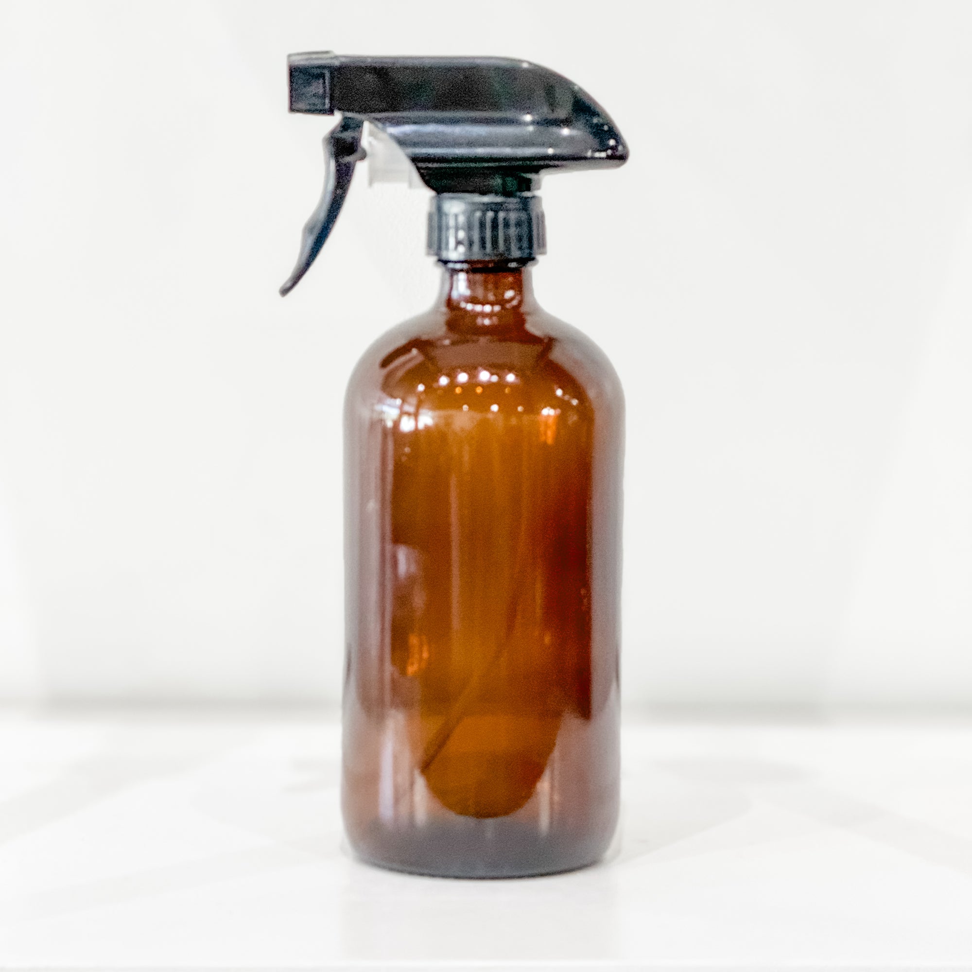 Amber Glass Spray Bottle - 16 oz. - Lemon & Lavender