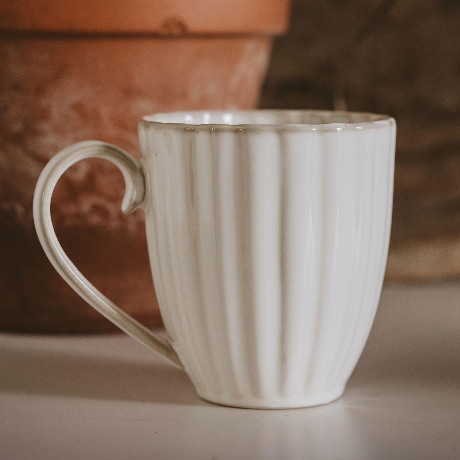 Scalloped Figural Coffee Mug - Home Decor & Gifts