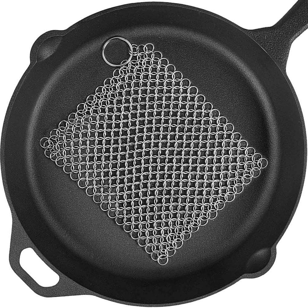Outset Chain Mail Cast Iron Cleaner and Scrubber, 8” x 6”