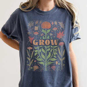 Folk Art Vintage Grow T-shirt: Pepper