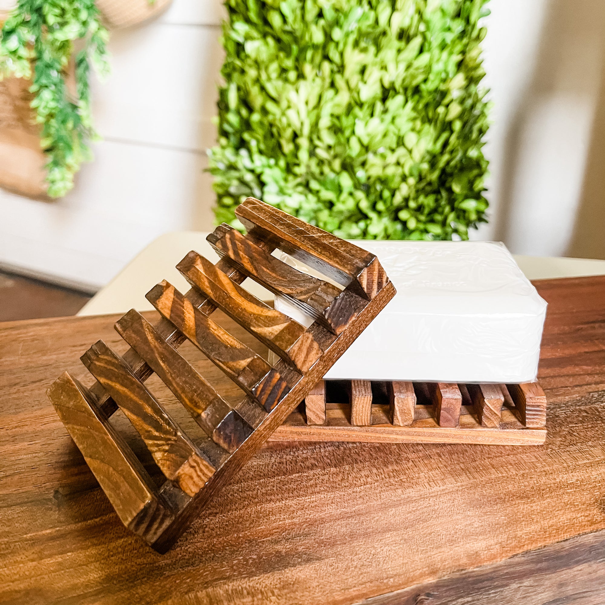 Wooden Bamboo Soap Dish - Lemon & Lavender